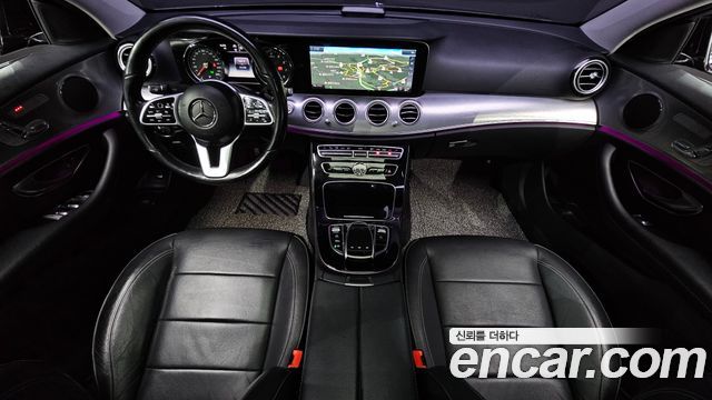 Mercedes-Benz E-Class E300 Avantgarde