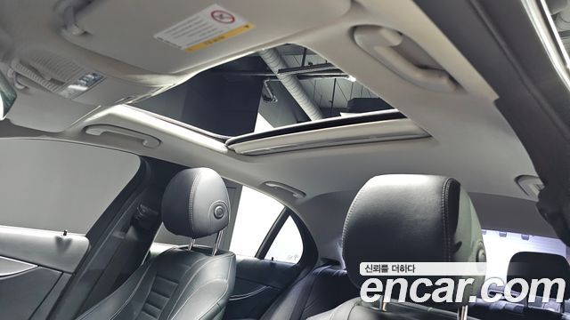 Mercedes-Benz E-Class E300 Avantgarde