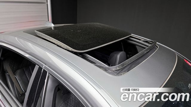 BMW 7-Series 740Li xDrive M Sport Package