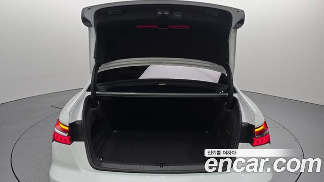 Audi A6 45 TFSI Premium