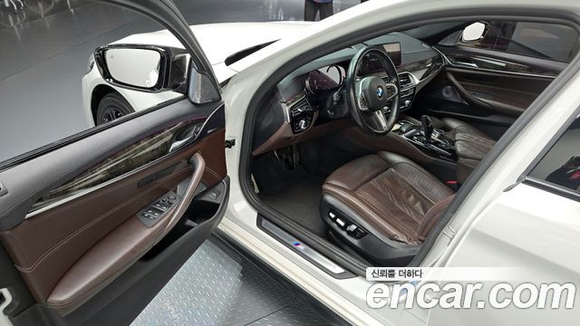 BMW 5-Series 540i xDrive M Sport Plus