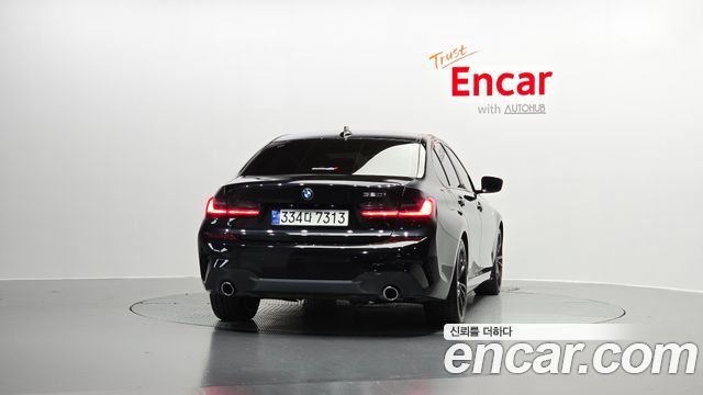 BMW 3-Series 320i M Sport