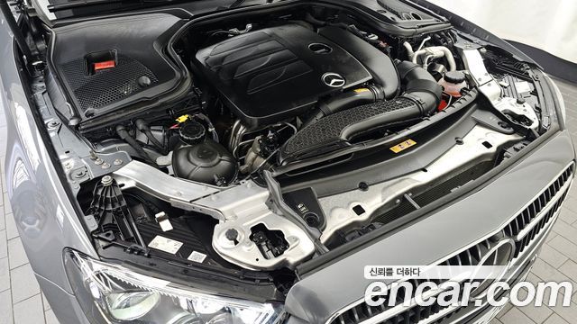 Mercedes-Benz E-Class E350 4MATIC Avantgarde
