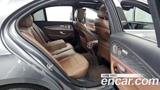 Mercedes-Benz E-Class E350 4MATIC Avantgarde