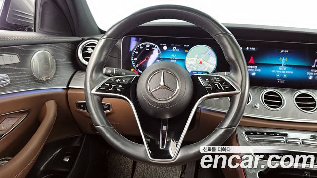 Mercedes-Benz E-Class E350 4MATIC Avantgarde