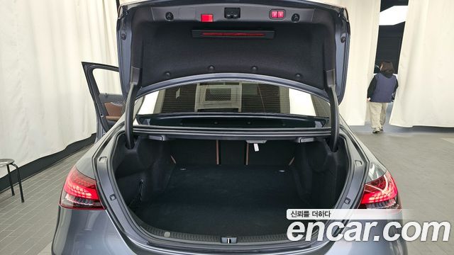 Mercedes-Benz E-Class E350 4MATIC Avantgarde