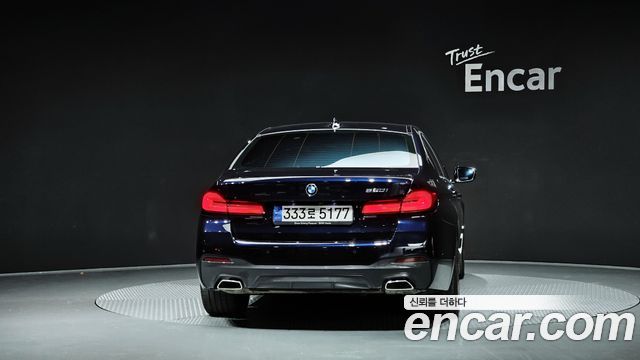 BMW 5-Series 520i M Sport