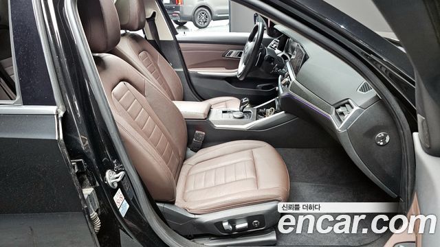 BMW 3-Series 320d xDrive Luxury