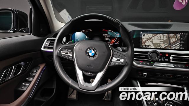 BMW 3-Series 320d xDrive Luxury