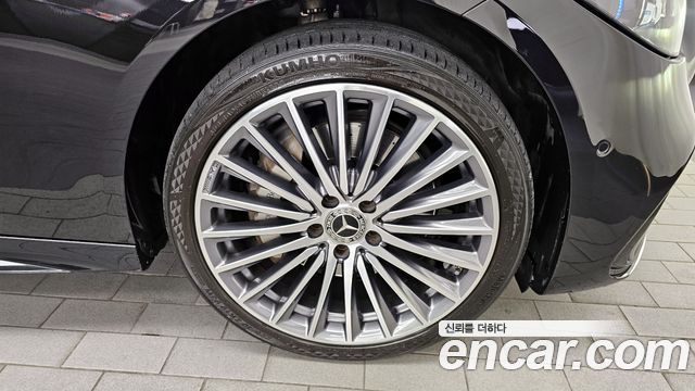 Mercedes-Benz C-Class C300 AMG Line