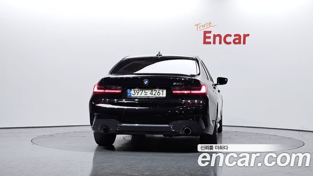 BMW 3-Series 320i M Sport