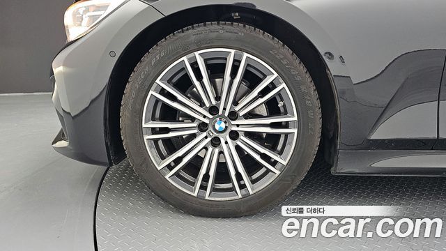 BMW 3-Series 320i M Sport