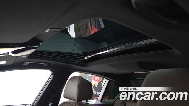 BMW 5-Series 523d M Sport