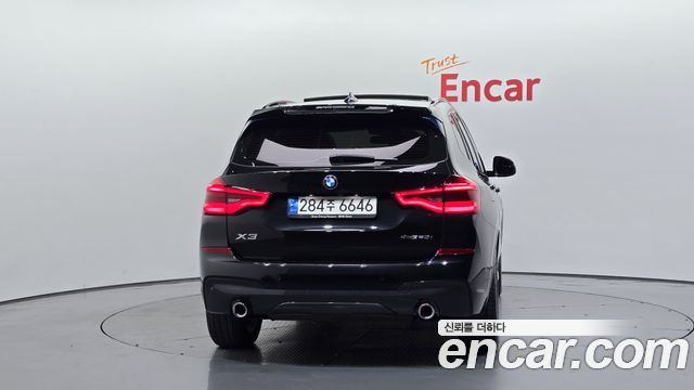 BMW X3 xDrive 20i M sports Online Exclusive Edition