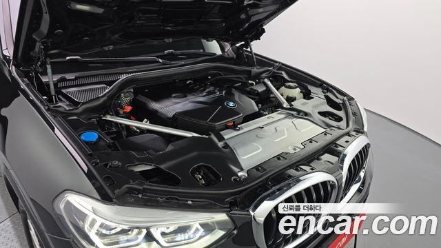 BMW X3 xDrive 20i M sports Online Exclusive Edition