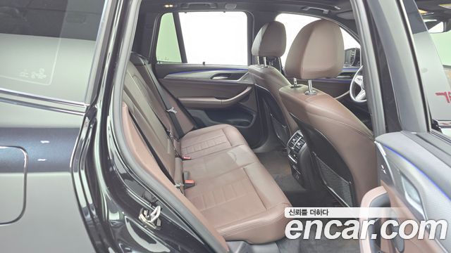 BMW X3 xDrive 20i M sports Online Exclusive Edition