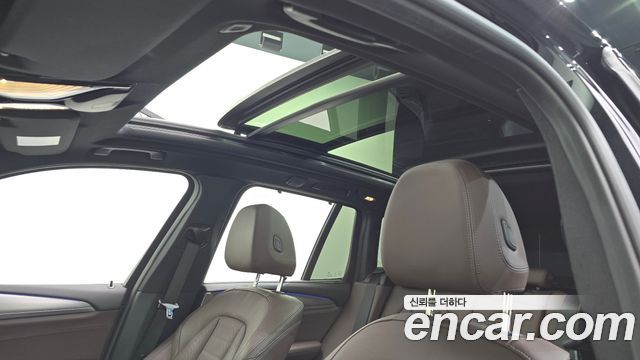 BMW X3 xDrive 20i M sports Online Exclusive Edition