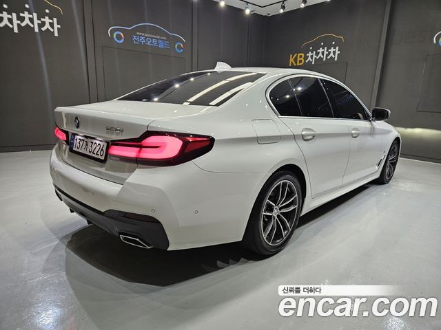 BMW 5-Series 520i M Sport