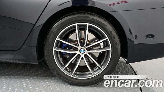 BMW 5-Series 520i M Sport