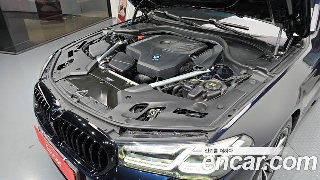 BMW 5-Series 520i M Sport