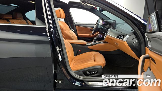 BMW 5-Series 520i M Sport