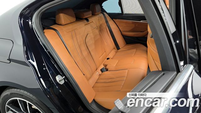 BMW 5-Series 520i M Sport