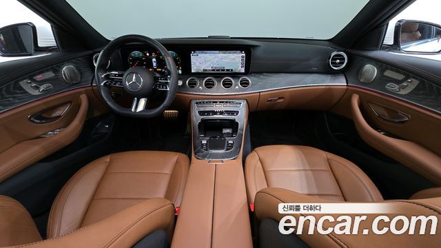 Mercedes-Benz E-Class E350 4MATIC AMG Line