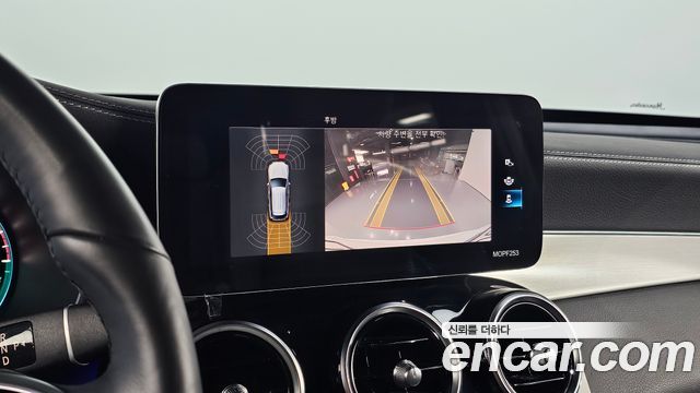 Mercedes-Benz GLC-Class GLC300e 4MATIC