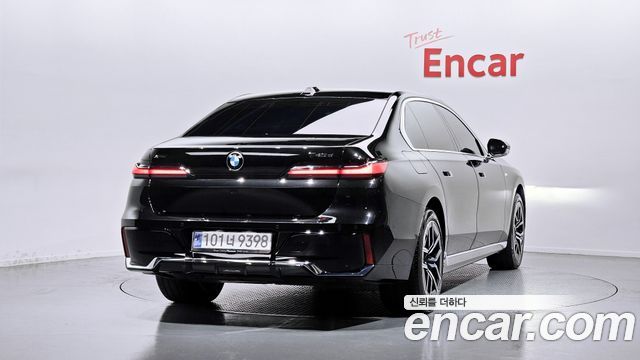 BMW 7-Series 740d xDrive M Sport
