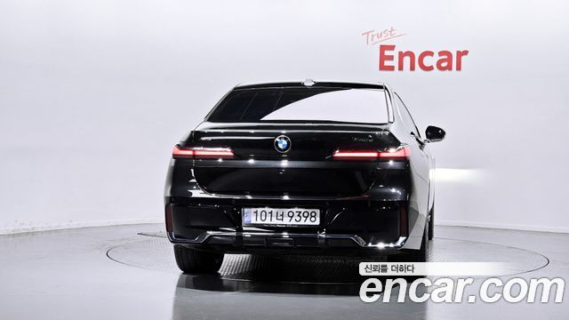 BMW 7-Series 740d xDrive M Sport