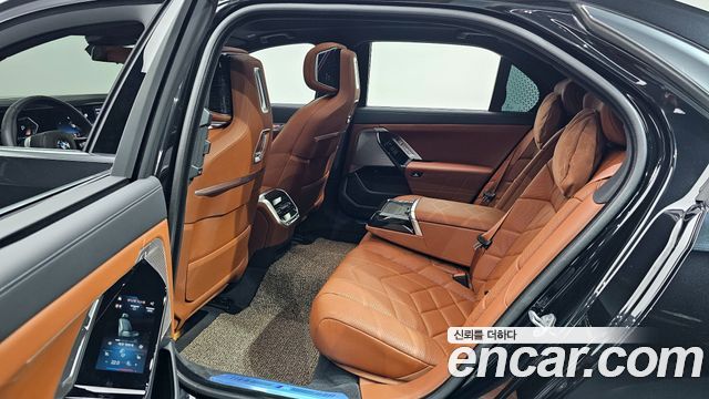 BMW 7-Series 740d xDrive M Sport