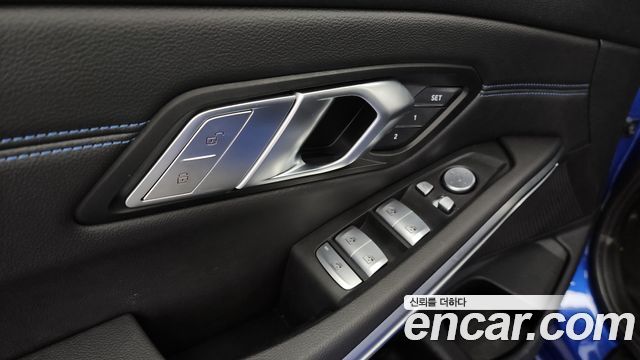 BMW 3-Series 320i M Sport