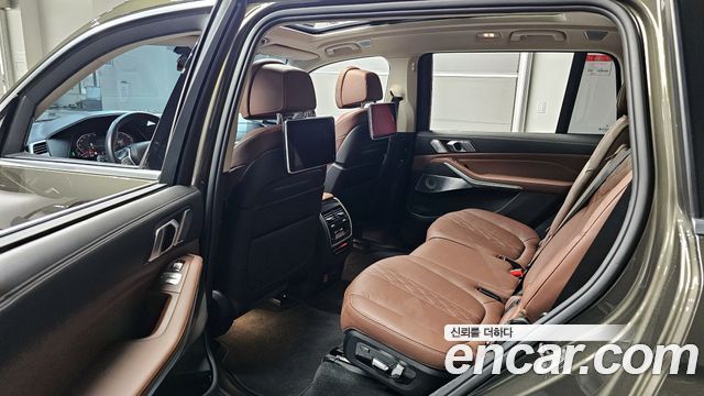 BMW X7 xDrive 40i Design Pure Excellence 7-Seater