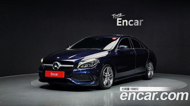 Mercedes-Benz CLA-Class CLA220 AMG Line
