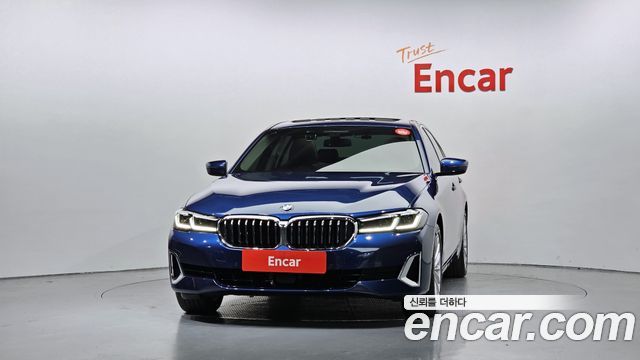 BMW 5-Series 530i Luxury