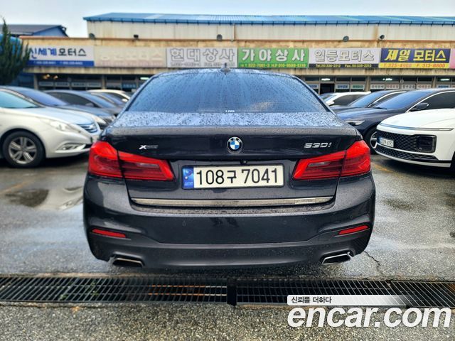 BMW 5-Series 530i M Sport Package