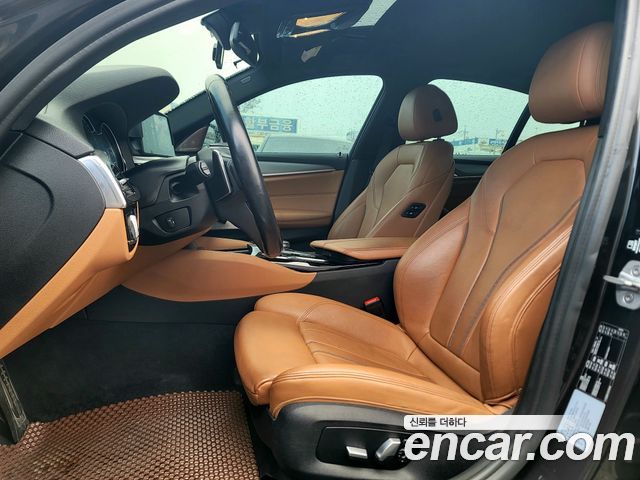 BMW 5-Series 530i M Sport Package
