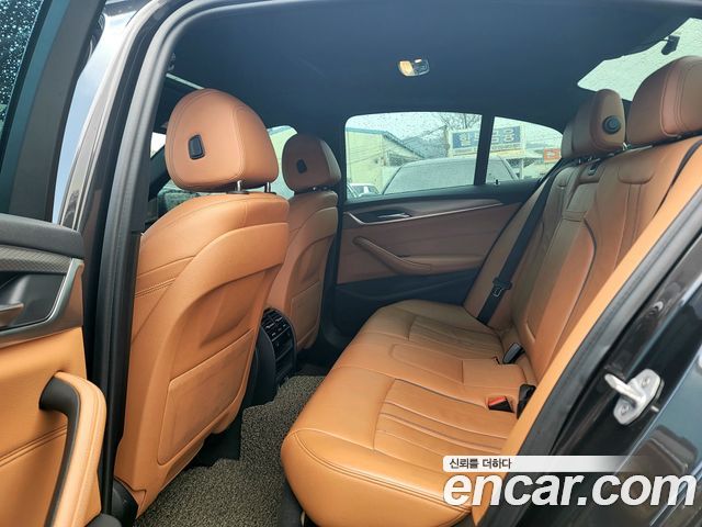 BMW 5-Series 530i M Sport Package