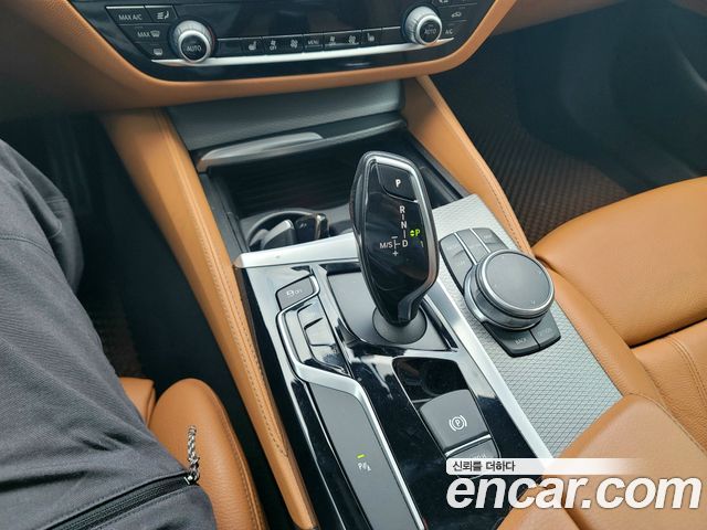 BMW 5-Series 530i M Sport Package