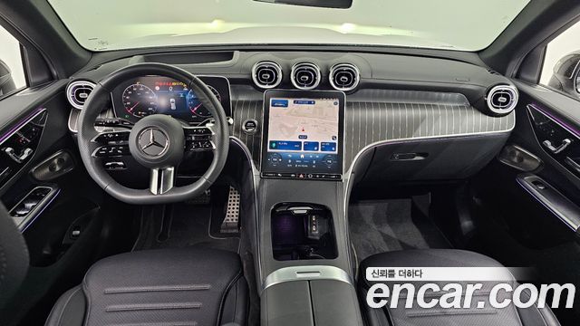 Mercedes-Benz GLC-Class GLC300 4MATIC AMG Line