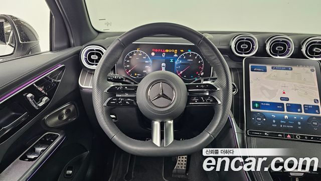 Mercedes-Benz GLC-Class GLC300 4MATIC AMG Line