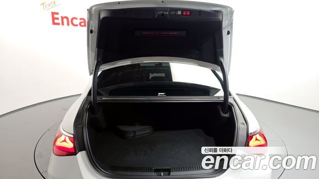 Mercedes-Benz E-Class AMG E53e 4MATIC+