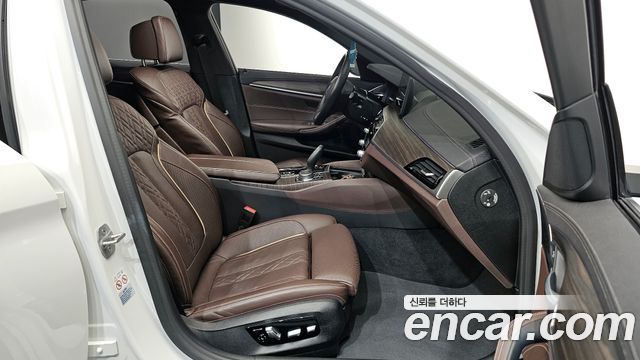 BMW 5-Series 523d M Sport