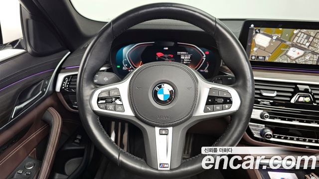 BMW 5-Series 523d M Sport