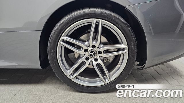 Mercedes-Benz E-Class E220d Coupe
