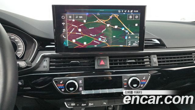 Audi A4 40 TFSI Premium