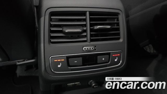 Audi A4 40 TFSI Premium