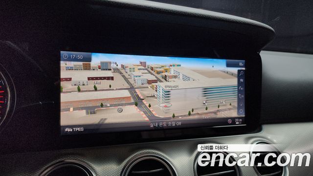 Mercedes-Benz E-Class E200 Avantgarde