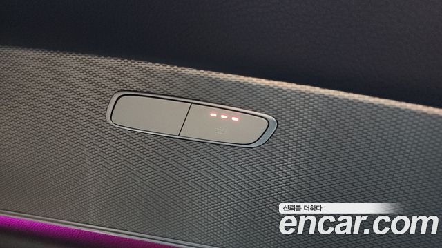 Mercedes-Benz E-Class E200 Avantgarde