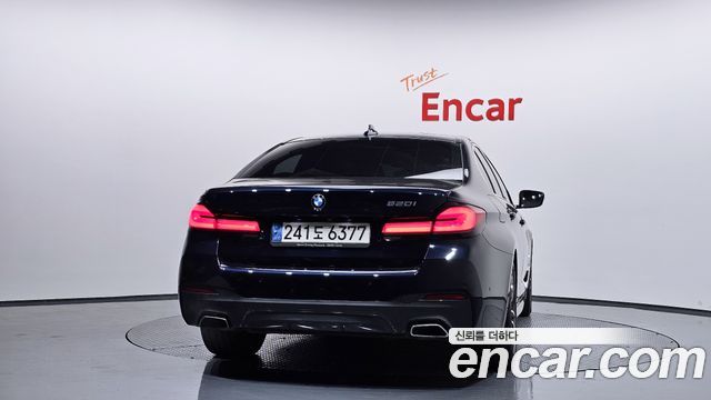 BMW 5-Series 520i M Sport